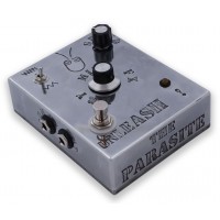 Photo LOCUSTOM THE PARASITE