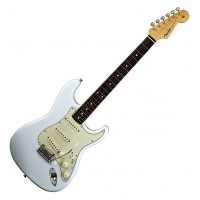 Photo FENDER CLASSIC PLAYER '60S STRATOCASTER SONIC BLUE PF