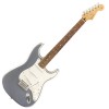 Photo Fender Player Stratocaster Silver PF