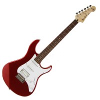 Photo YAMAHA PACIFICA 012 RED METALLIC