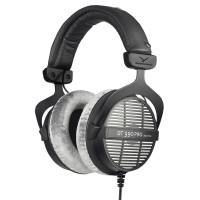 Beyerdynamic DT 990 PRO