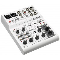 Photo YAMAHA AG06 TABLE DE MIXAGE USB