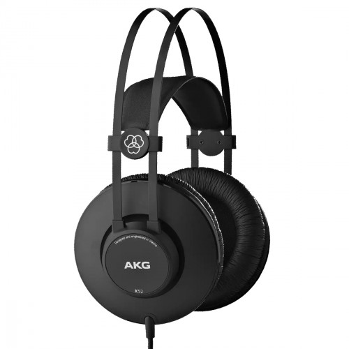 AKG K52