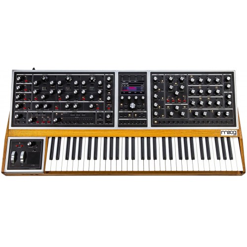 Photo MOOG ONE 8 VOIX