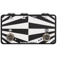 Earthquaker devices Passive ABY Box